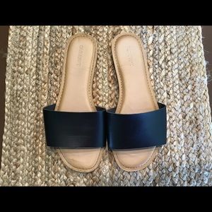 Old Navy Black Slide Sandals